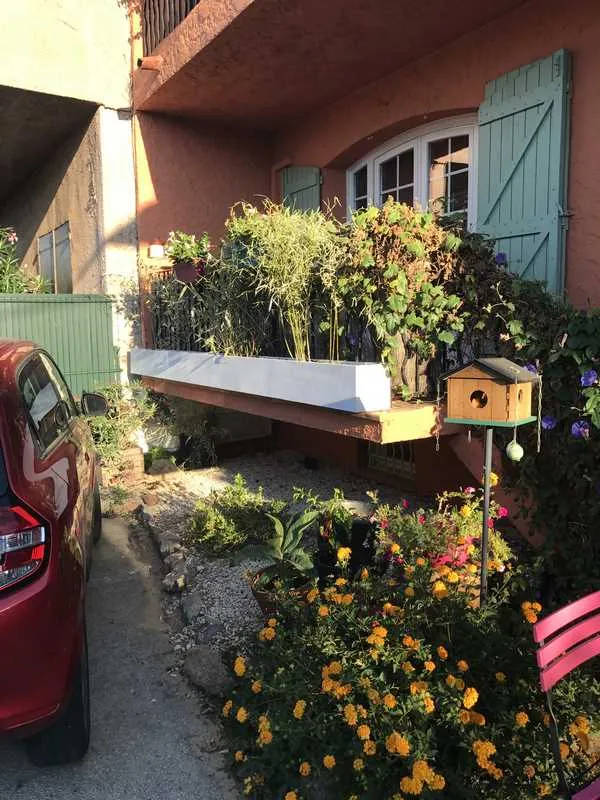 Installation de menuiseries extérieures, La Londe-les-Maures, La Vie en Bois
