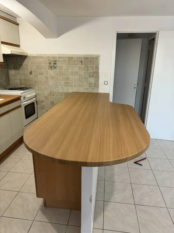 Installation de menuiseries intérieures, La Londe-les-Maures, La Vie en Bois